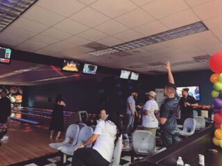 Bowling with the Team at Club Westside for our March Summit! 🎳😎 #TeamWPR