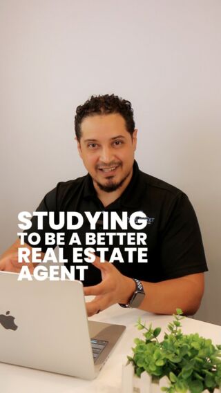 Today's question in real estate! 🙋 "What are the things I have to study to learn to be a successful real estate agent or investor?" 💭

If you liked this video and want to see more, drop a like and a comment below! We're here to talk about all things real estate! 👍

#Houston #RealEstate #Realtor #Investing #TeamWPR #WhitePicketRealty #DoWhatYouLove #RealEstateAgents #RealEstateMarket #StudyForSuccess